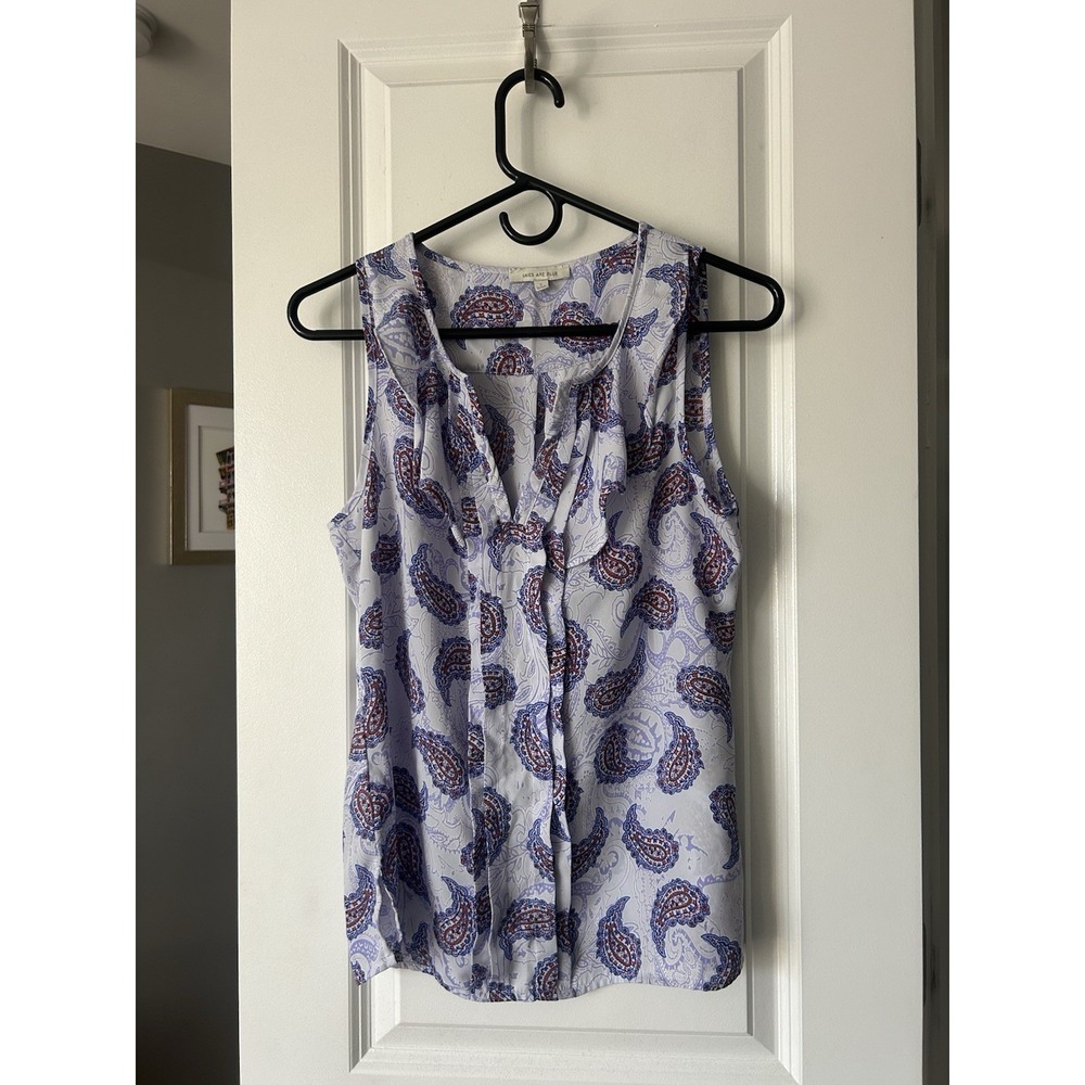 Women's Size S Purple Paisley Sleeveless Top Blouse By Skies Are Blue